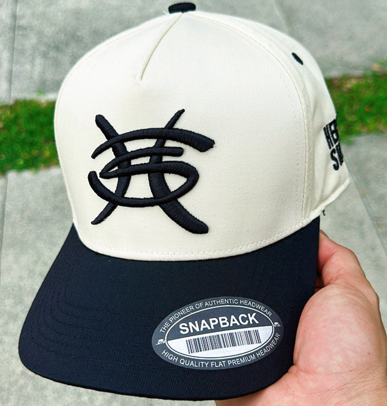 HÉROES DEL SILENCIO